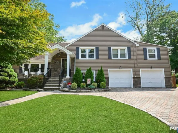 340 Graphic Blvd, New Milford, NJ 07646