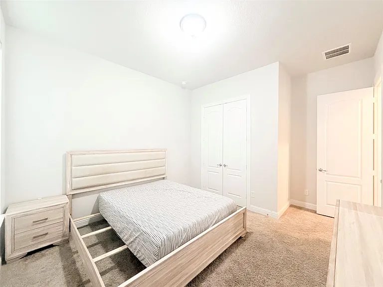 6610 Lake Oasis Dr — Photo 29