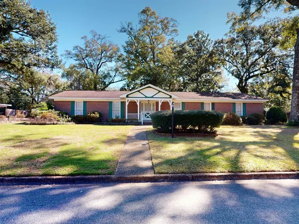 763 Ashwood Dr E, Mobile, AL 36693