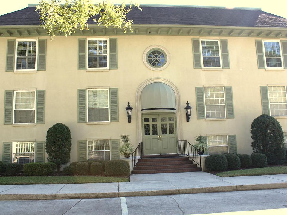 1st image of 4300 Lakeside Dr Unit 3