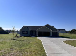 120 B H Parrish Rd, Benson, NC 27504