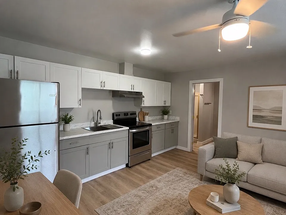 131-135-139 & Chandler Rd #16