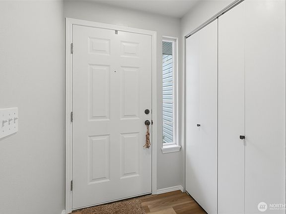 4th image of 12616 12618 119th Street Ct E