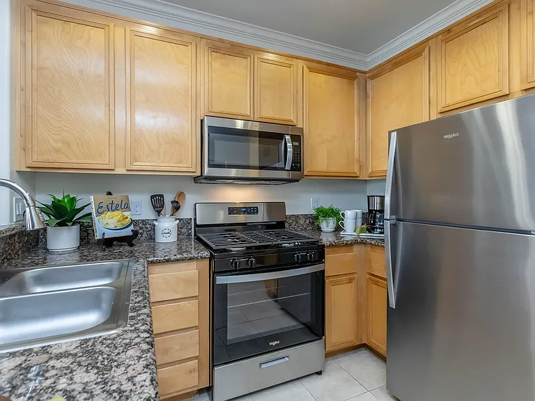 Colony Townhomes — Photo 59