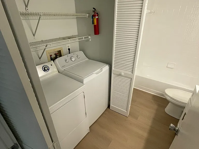 2091 NW 21st Ter #106 — Photo 10
