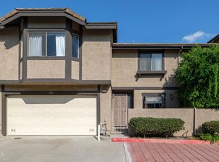 896 Swiss Trails Rd, Duarte, CA 91010