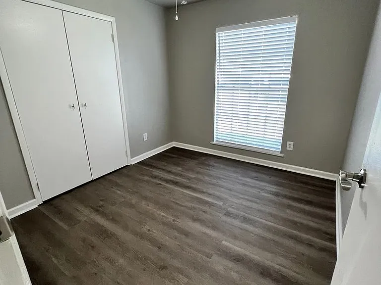 6408 NW Oak Ave — Photo 20