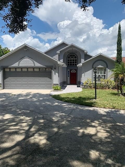 1st image of 834 Woodfield Ct