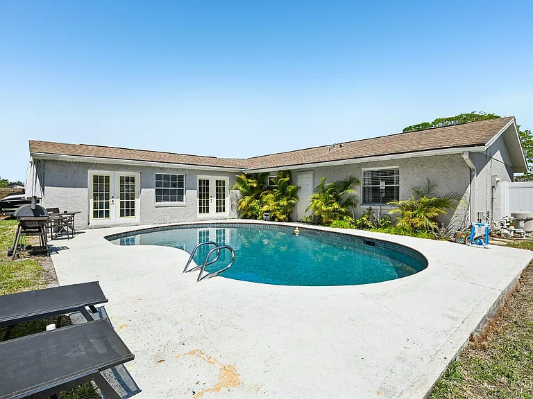 1795 Dogwood Dr — Photo 41