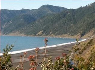 697 Telegraph Creek Rd, Whitethorn, CA 95589