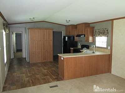 2nd image of 351 Pittsburg Lndg
