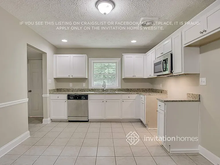 2976 Flowers Dr — Photo 11