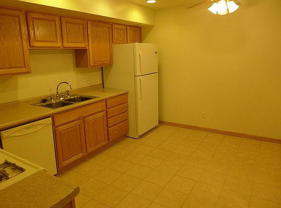 4th image of 363 Ginger Ln #363