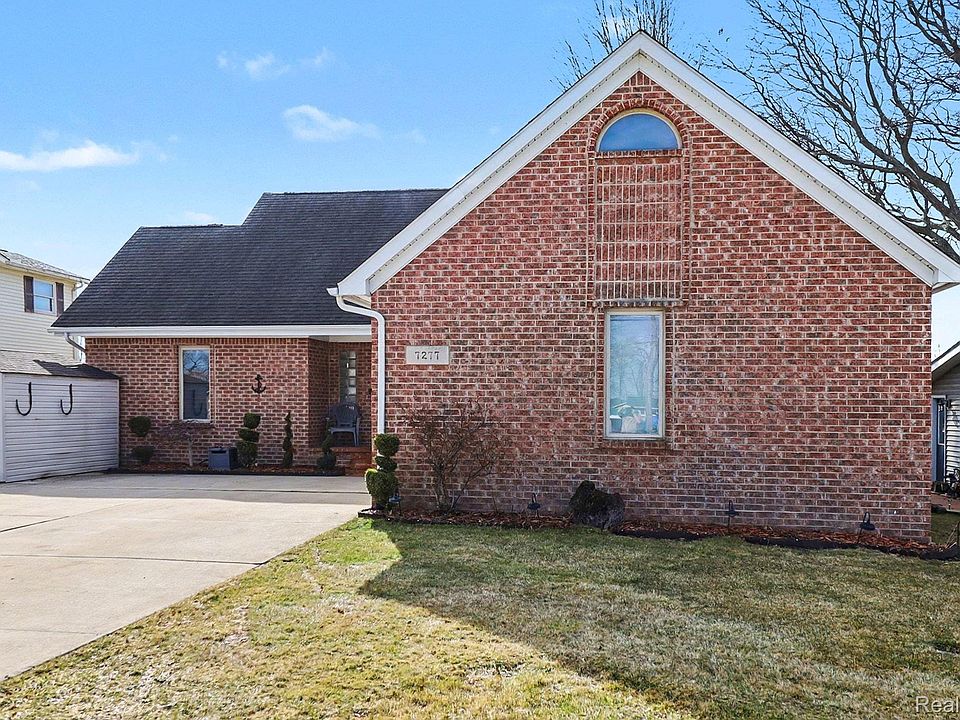 1st image of 7277 Cardinal St