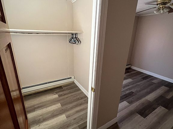 3rd image of 125 Roberts St #1