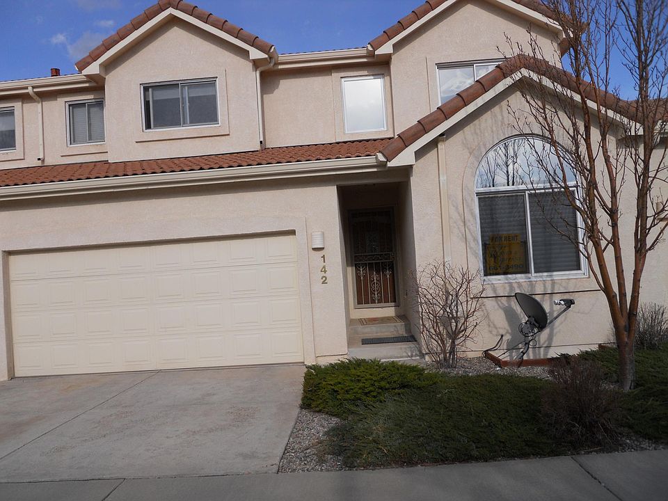 1st image of 142 Luxury Ln