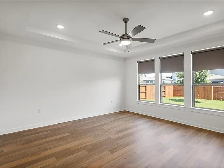 8320 Hubble Walk — Photo 18
