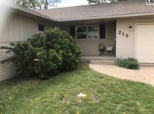 215 S Clark Ave, Lyons, KS 67554