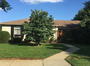 2859 Whitemarsh Pl, Macungie, PA 18062