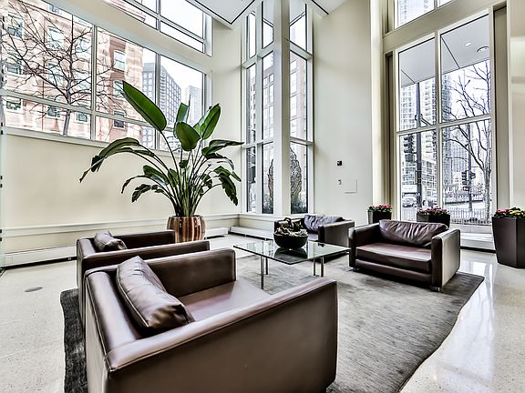 2nd image of 505 N McClurg Ct APT 605