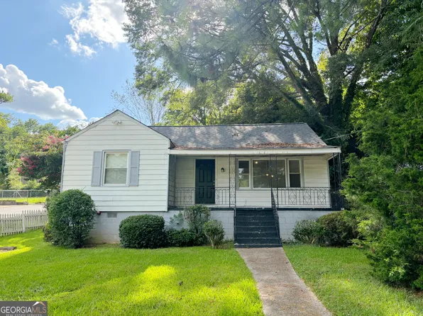 2499 Jewel St, East Pt, GA 30344