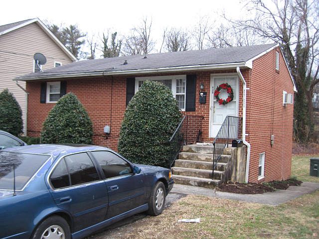 2nd image of 427 Mount Vernon Ave