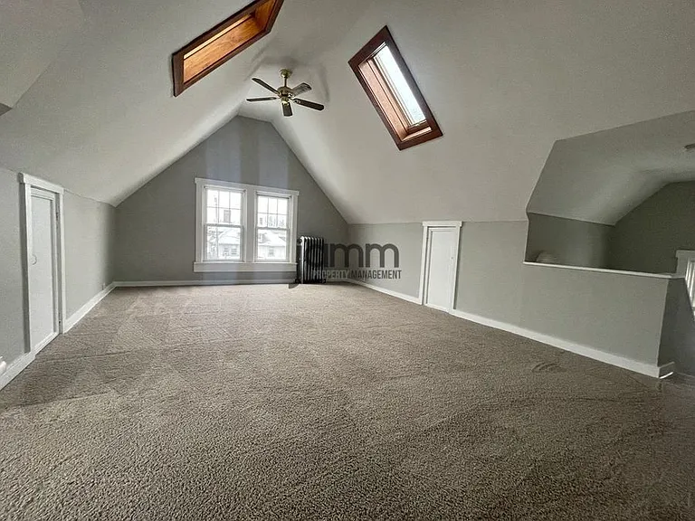 1548 Alameda Ave — Photo 2
