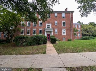3831 Newark St NW APT C447, Washington, DC 20016