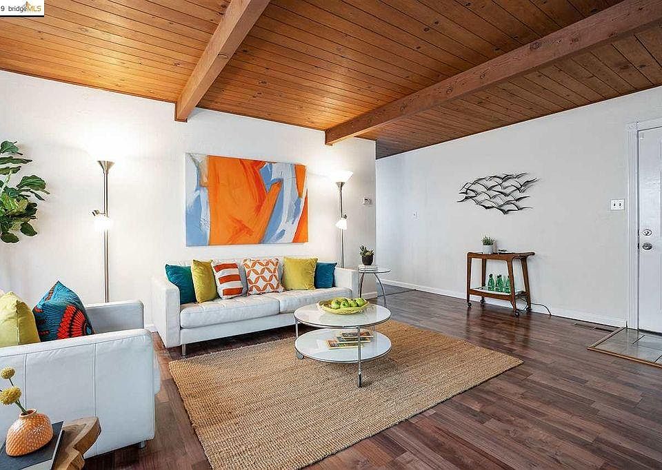 2nd image of 6214 Sutter Ave