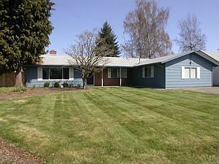 1st image of 1221 NE Birchaire Ln