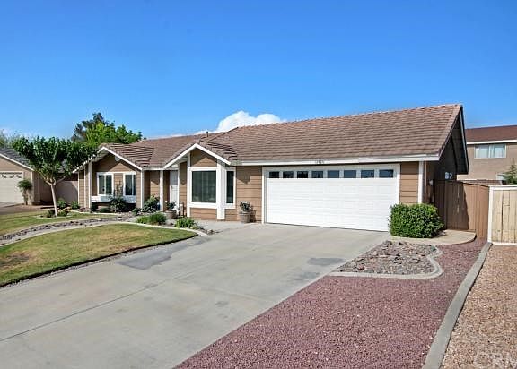 2nd image of 12420 Aspen View Cir