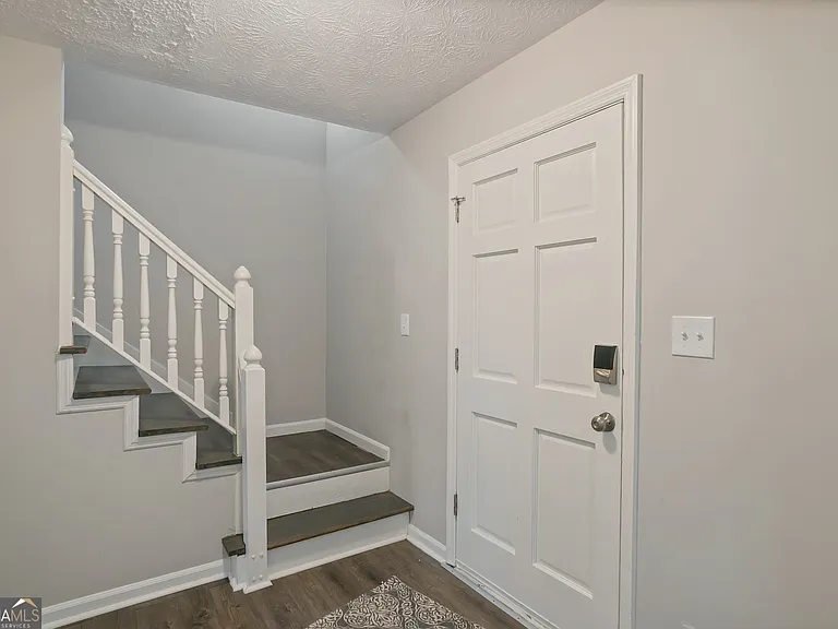 65 Juliana Dr — Photo 23