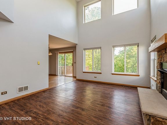 4th image of 1435 Meadowsedge Ln