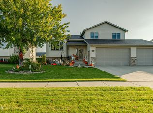 2201 S 3rd St, Bismarck, ND 58504
