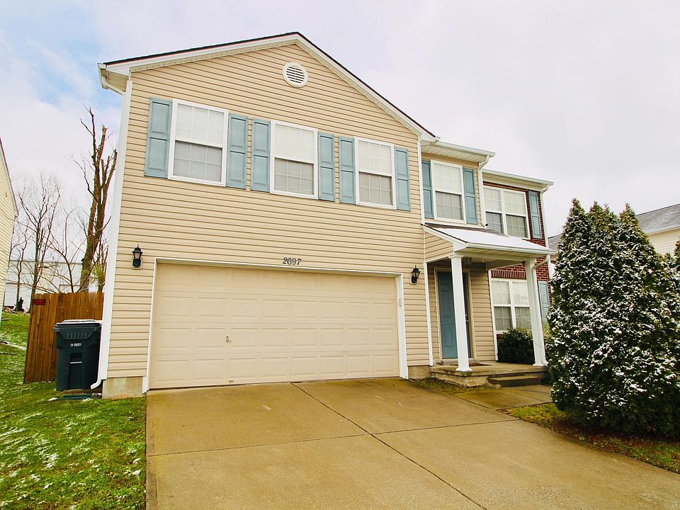 Beautiful home with 3 bedrooms plus a loft! 