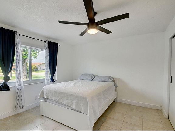 3rd image of 965 Orchid Dr #0