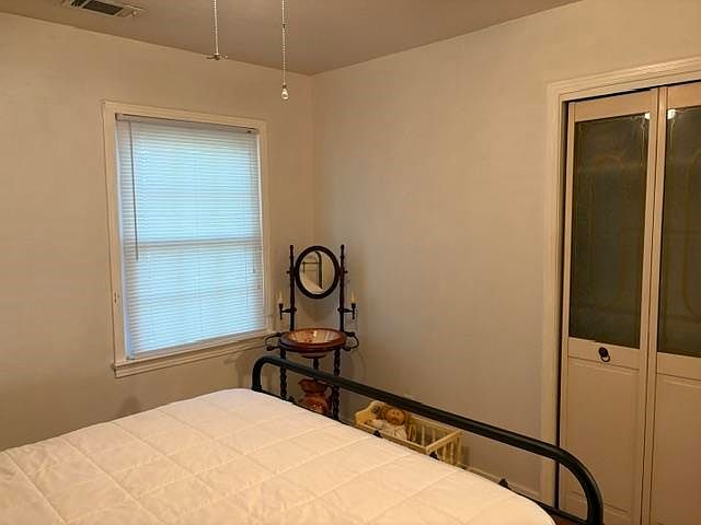25th image of 622 Woodham Cir