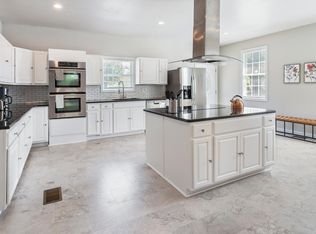 6152 Walker Rd, Riverdale, GA 30296