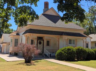 1011 W Pine Ave, El Dorado, KS 67042
