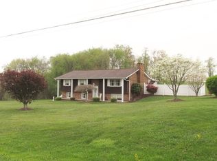 173 Hatfield Rd, Smock, PA 15480