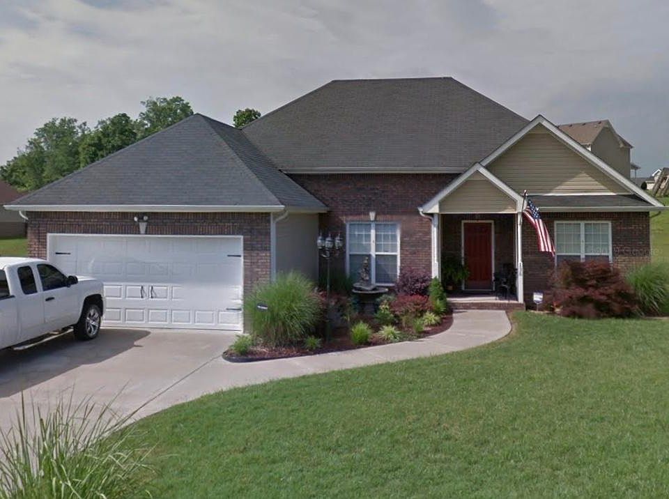 1st image of 136 Buttermere Dr
