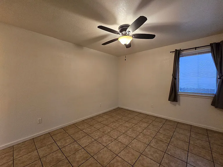 601 W San Mateo Rd #124 — Photo 12