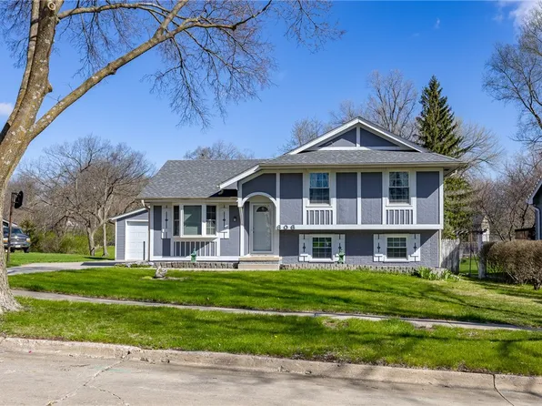 606 E Trowbridge St, Des Moines, IA 50315