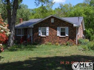 2840 Hillcrest Dr, Centerville, TN 37033
