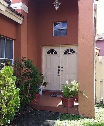3rd image of 1023 NW 133rd Ave