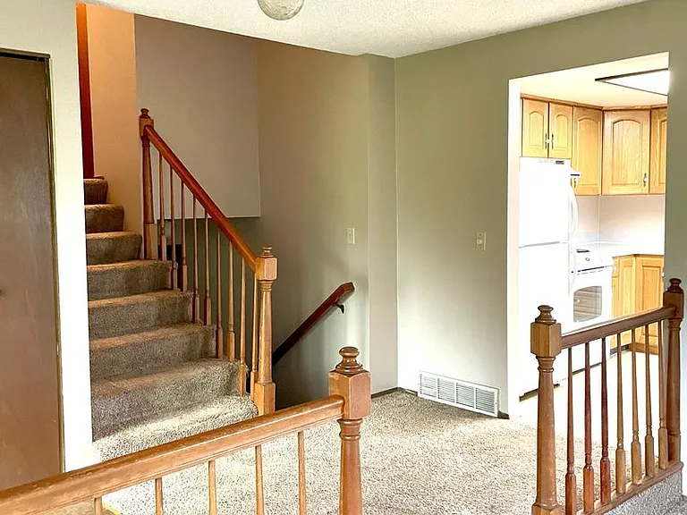 3212 Heights Pl — Photo 9