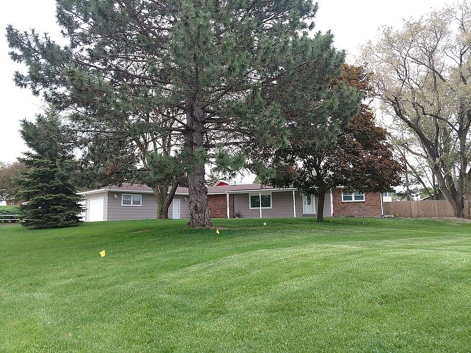 108 El Camino Drive