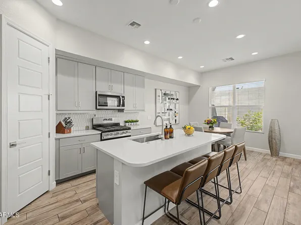 5060 E GALLOP Way, Scottsdale, AZ 85254