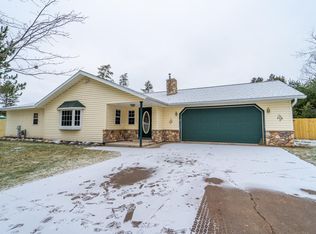8642 Pine Acres Blvd, Sayner, WI 54560