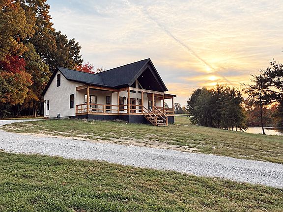 2nd image of 79 Amelia Ln